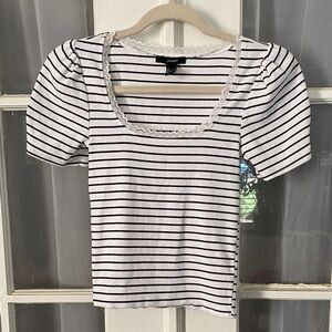 Forever 21 Black and White Striped Ribbed Short Sleeve Puff Sleeve Top Shirt
